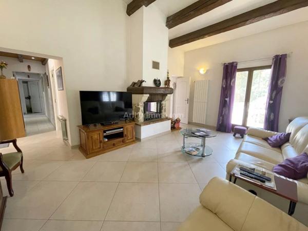 Vente Villa 5 pièces 115 m2 à Le Plan-de-la-Tour