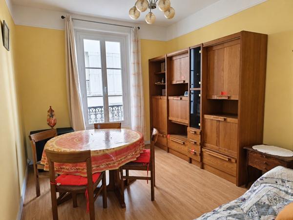 Appartement à vendre 655 000 € Paris 15 4 p 77 m² DPE G
