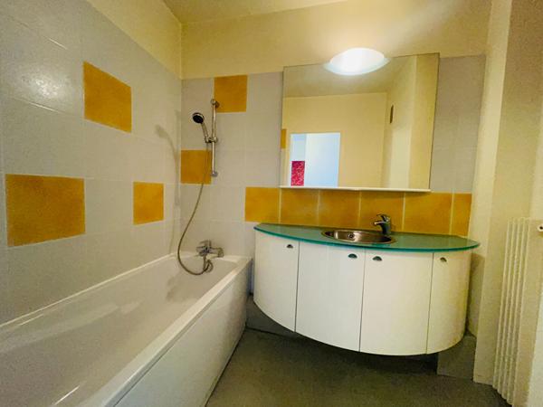 Appartement T3 Secteur Jaude avec parking couvert