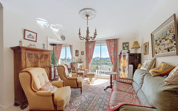 Appartement à vendre    4 pièces • 73,05 m2 Tours