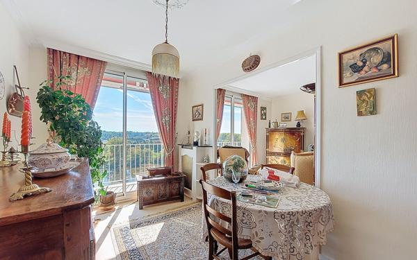 Appartement à vendre    4 pièces • 73,05 m2 Tours