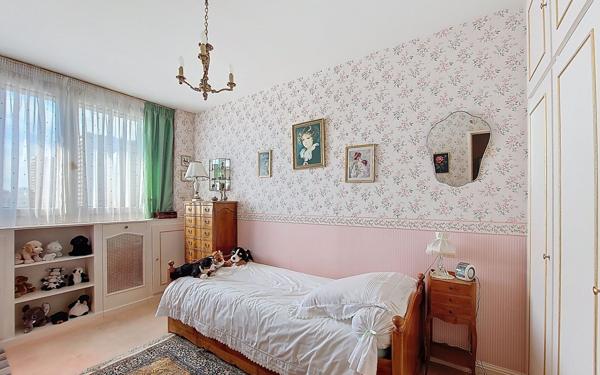 Appartement à vendre    4 pièces • 73,05 m2 Tours