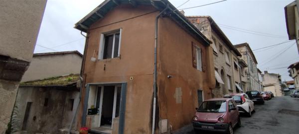 MAISON DE VILLAGE IMMÉDIATEMENT HABITABLE