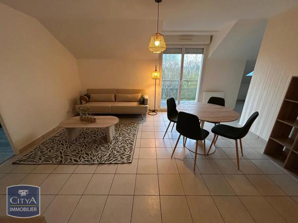 Appartement à louer 2 pièces 55.06m²