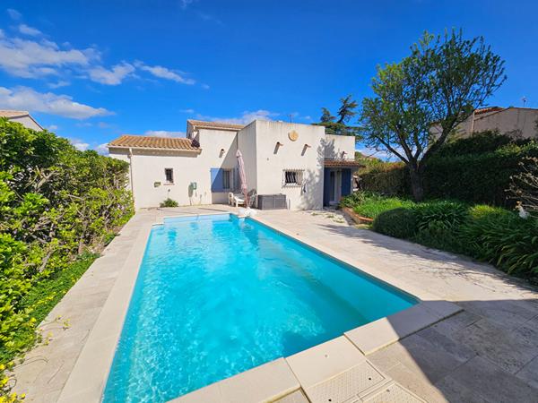 Maison La Moutonne 5 pièces - 183 m² -secteur calme et recherché, Piscine, Garage.