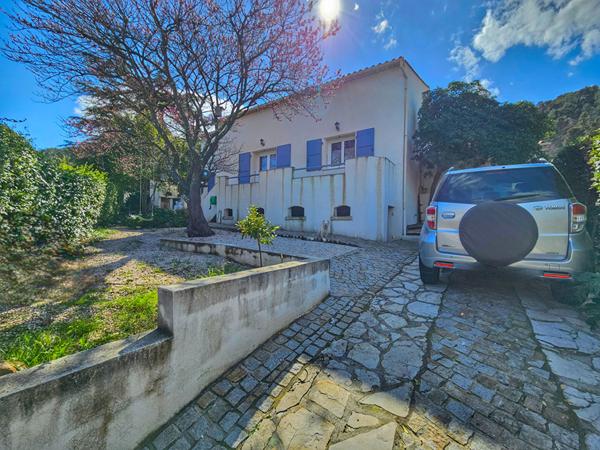 Maison La Moutonne 5 pièces - 183 m² -secteur calme et recherché, Piscine, Garage.