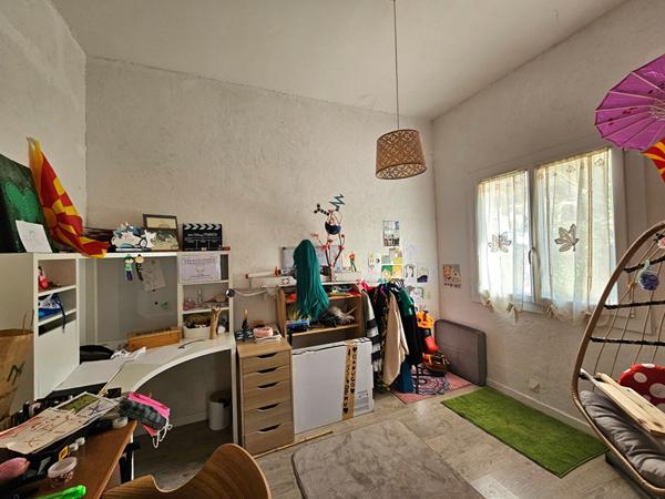 Maison La Moutonne 5 pièces - 183 m² -secteur calme et recherché, Piscine, Garage.