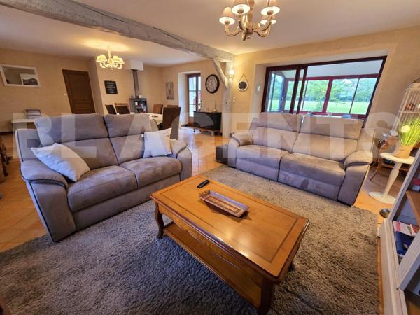 maison/villa 14 pièce(s) 325 m2