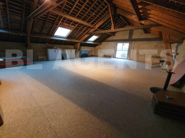 maison/villa 14 pièce(s) 325 m2