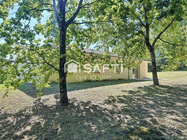 Maison trois chambres sur jolie parcelle de 4000 m²