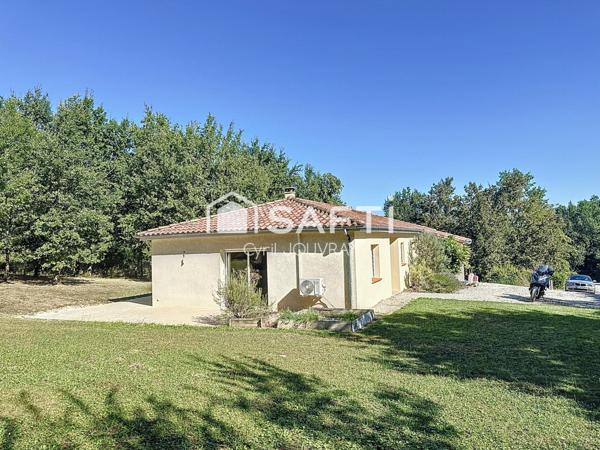 Maison trois chambres sur jolie parcelle de 4000 m²