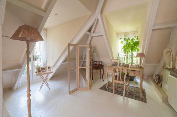Maison de charme au coeur du Parc terrain 230 m2 terrain 1100 m2