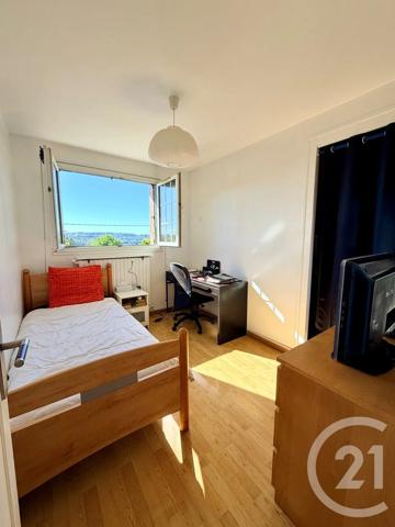Maison à vendre  5 pièces - 97,25 m 2   THORIGNY SUR MARNE  - 77