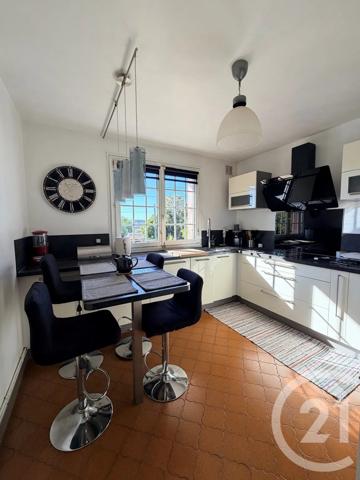 Maison à vendre  5 pièces - 97,25 m 2   THORIGNY SUR MARNE  - 77
