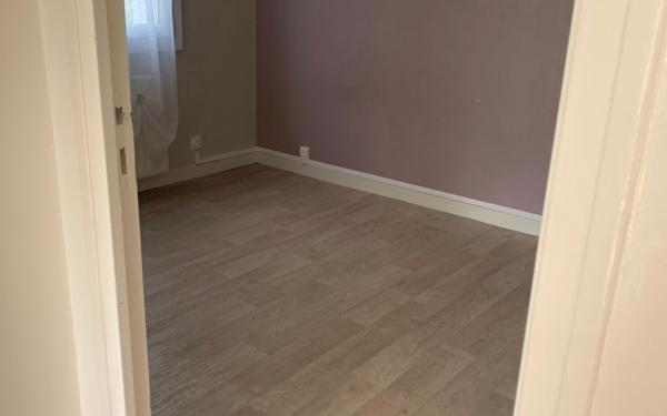 Appartement à vendre    2 pièces • 40,42 m2 Niort