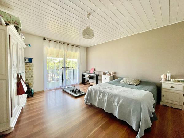 Maison Longeville Sur Mer 4 pièce(s) 111.5 m2