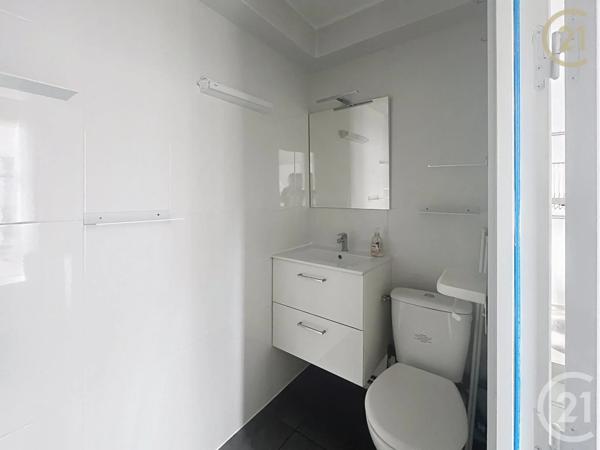Appartement F1 à vendre  1 pièce - 20,36 m 2   PARIS  - 75018
