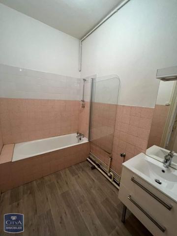 Appartement à louer 2 pièces 52.56m² Grenoble (38000)