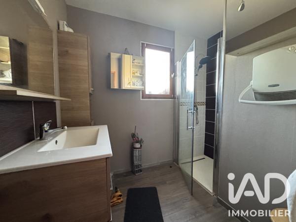 Maison à vendre 8 pièces 150 m² Néris-les-Bains