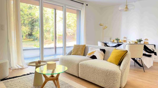 Appartement - Rennes - 3 pièces - 58.8 m2 + Parking + Loggia - Quartier Jeanne d'Arc