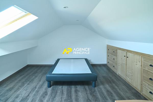 Maison 6 pièces 95 m² avec garage et dépendance sur 296 de parcelle €399 000 ** - Référence 9519