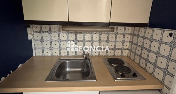 Location Studio 14.3 m² - Sceaux 92330