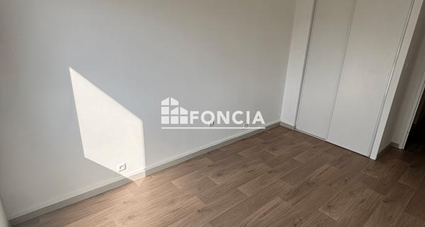 Location Appartement 3 pièces 59.81 m² - Persan 95340