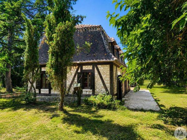 Maison style périgourdine