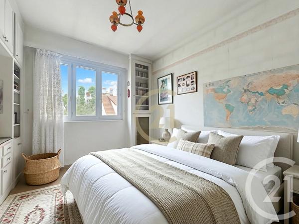 Maison à vendre  6 pièces - 106,25 m 2   VERSAILLES  - 78