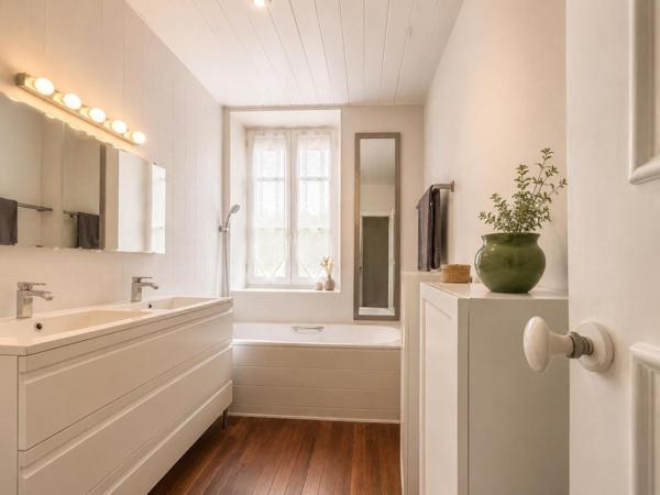 Le luxe de tout faire à pied Talensac • Maison • 499 000 €