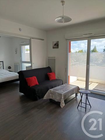 Appartement T2 à vendre  2 pièces - 35,73 m 2   ST JEAN DE LA RUELLE  - 45