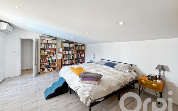 Maison à vendre    5 pièces •  Bollène