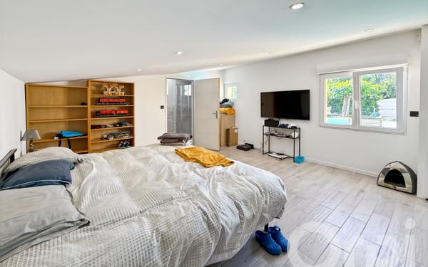 Maison à vendre    5 pièces •  Bollène