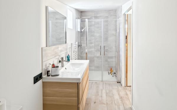 Maison à vendre    5 pièces •  Bollène