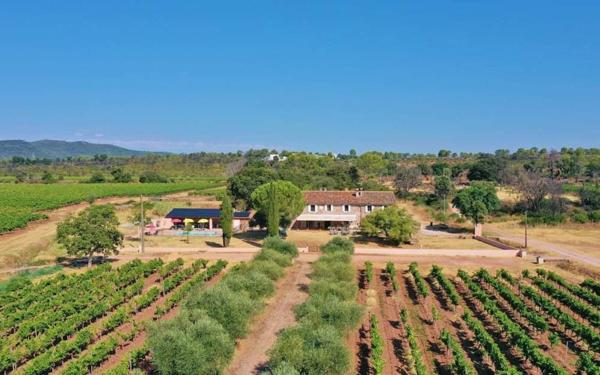 Maison à vendre    7 pièces •  Gonfaron