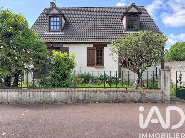 Maison à vendre 6 pièces 122 m² Montigny-le-Bretonneux
