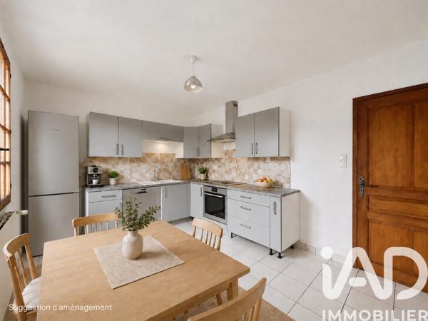 Maison à vendre 6 pièces 122 m² Montigny-le-Bretonneux