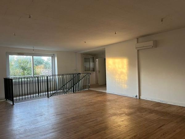 Maison à vendre |  Escassefort |  7 pièces | 230 m²