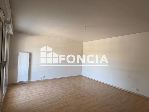 Location Appartement 3 pièces 65.79 m² - 2 BIS RUE DU BARON Orleans 45000