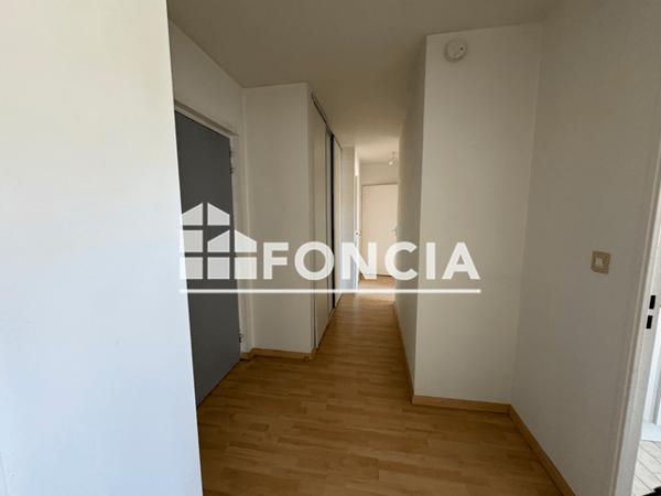 Location Appartement 3 pièces 65.79 m² - 2 BIS RUE DU BARON Orleans 45000