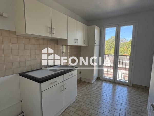 Location Appartement 3 pièces 65.79 m² - 2 BIS RUE DU BARON Orleans 45000