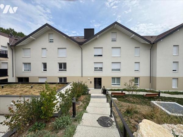 APPARTEMENT TYPE 4 + GARAGE