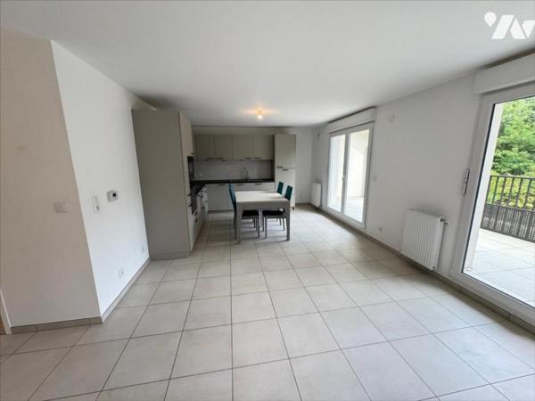 APPARTEMENT TYPE 4 + GARAGE
