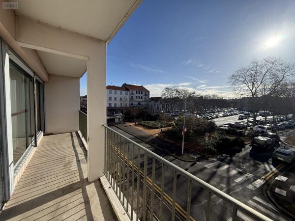 Appartement à vendre à Vichy dans l'Allier (03200), ref : 2026/1005-03020
