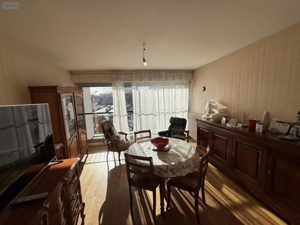 Appartement à vendre à Vichy dans l'Allier (03200), ref : 2026/1005-03020