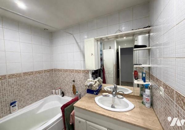 Maison à vendre pour investisseur sur Bailleul :
Charmant plain pied vendu avec locataires en ...