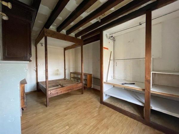 Maison de 55 m² sur un terrain de 5414 m² - secteur ROMENAY