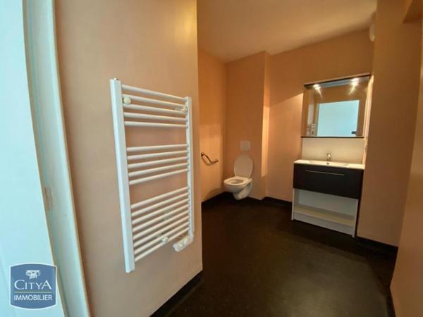 Appartement à louer 1 pièce 32.93m²