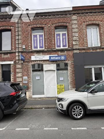 Immeuble à usage professionnel libre d'occupation