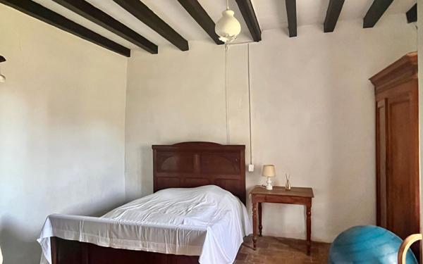 Maison à vendre    5 pièces •  Habas